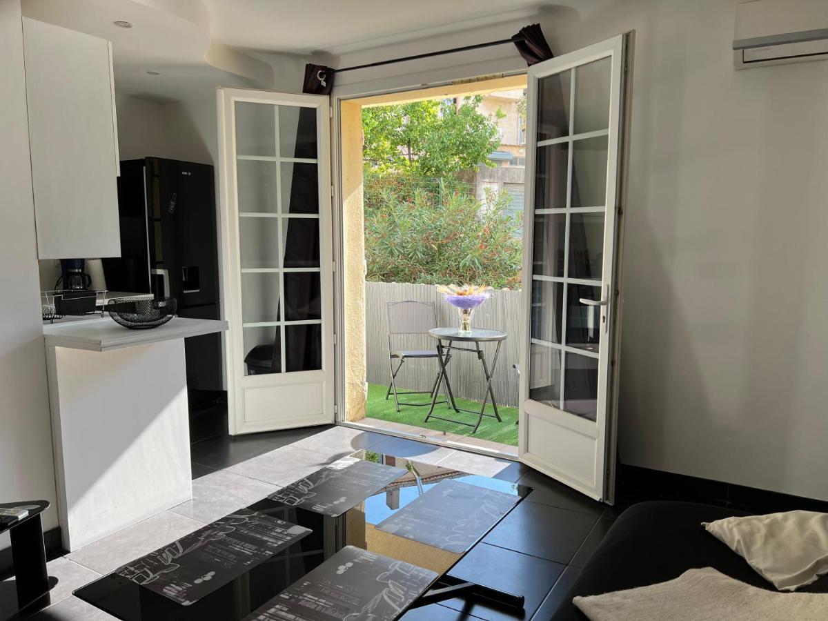 L'Appart Isa&Marc T2 Avec Rez-De-Jardin Bormes-les-Mimosas Exterior foto